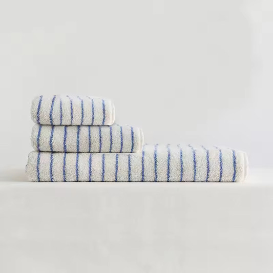 MEET Trends Coastal Set — blue striped towel set